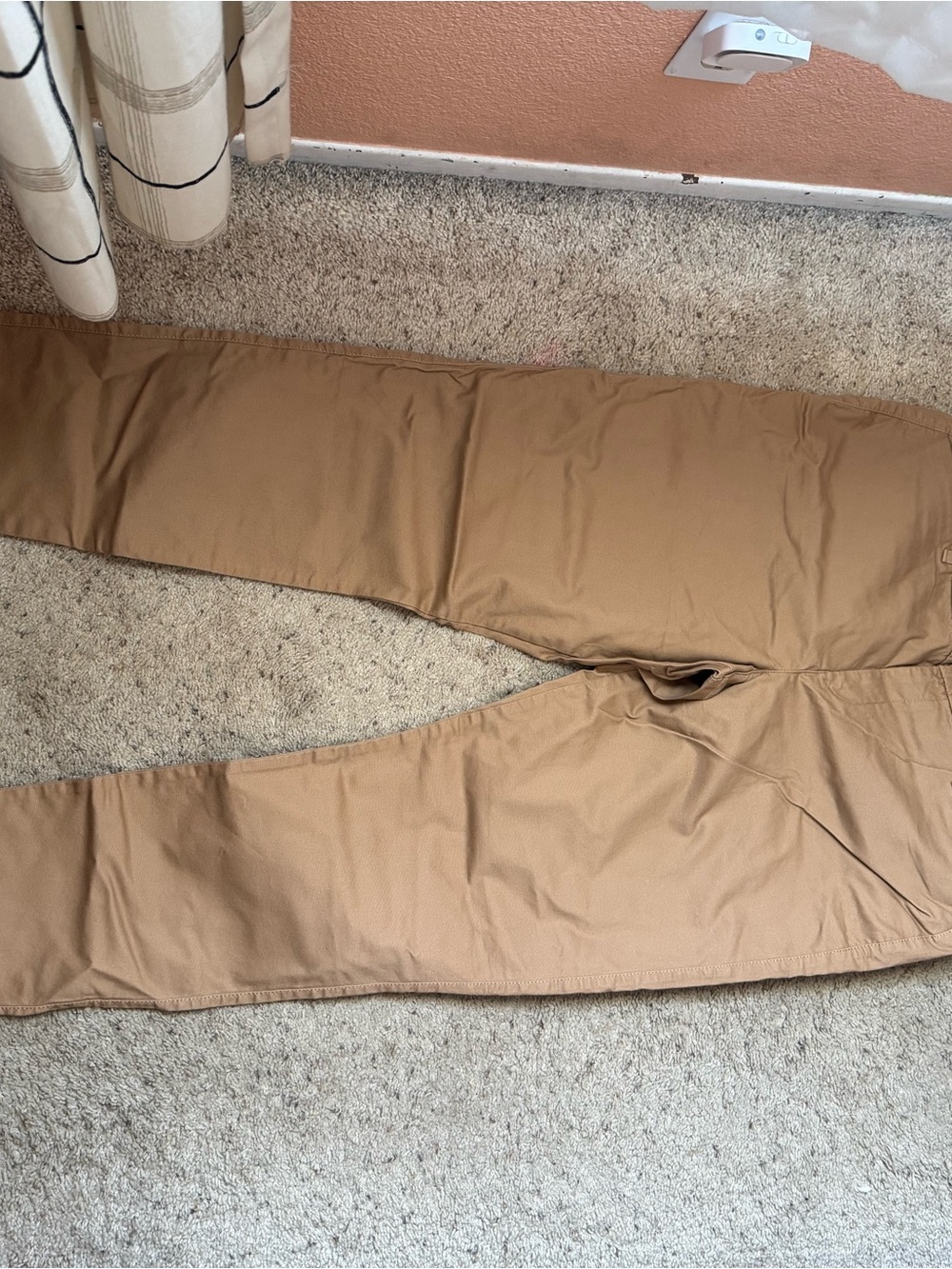 Old Navy Women’s Khaki Chino Pants - Light Brown